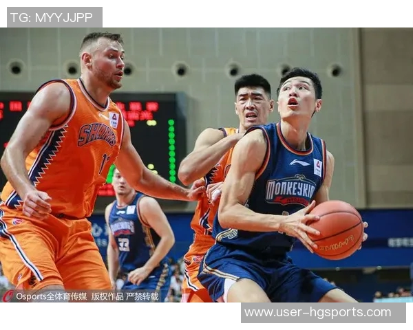 父子同台竞技雄鹿国王对决哈姆父子三人齐聚赛场展现篮球魅力 父子同台竞技雄鹿国王对决哈姆父子三人齐聚赛场展现篮球魅力