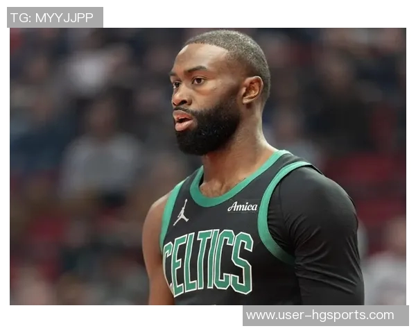 安东尼称赞杰伦布朗具备单独带队能力认为他攻防兼备应在MVP讨论中占有一席之地 安东尼称赞杰伦布朗具备单独带队能力认为他攻防兼备应在MVP讨论中占有一席之地